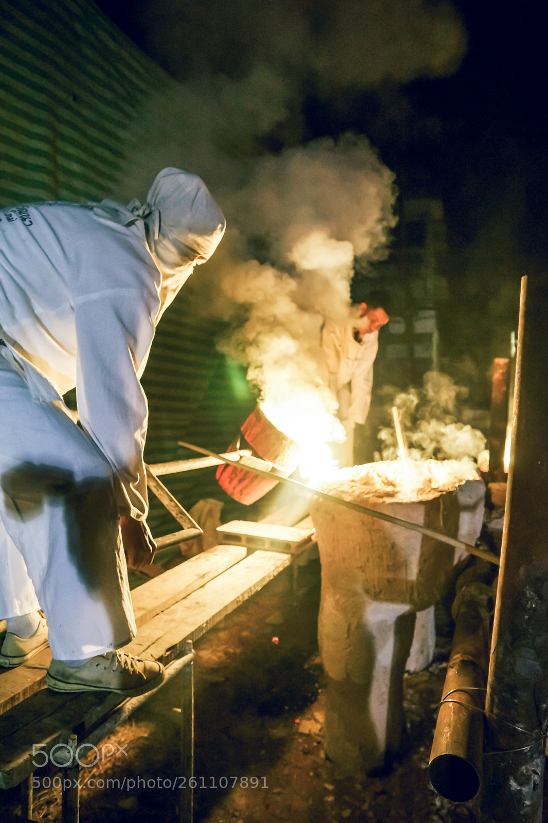 Sony SLT-A77 sample photo. Thonglor ritual photography