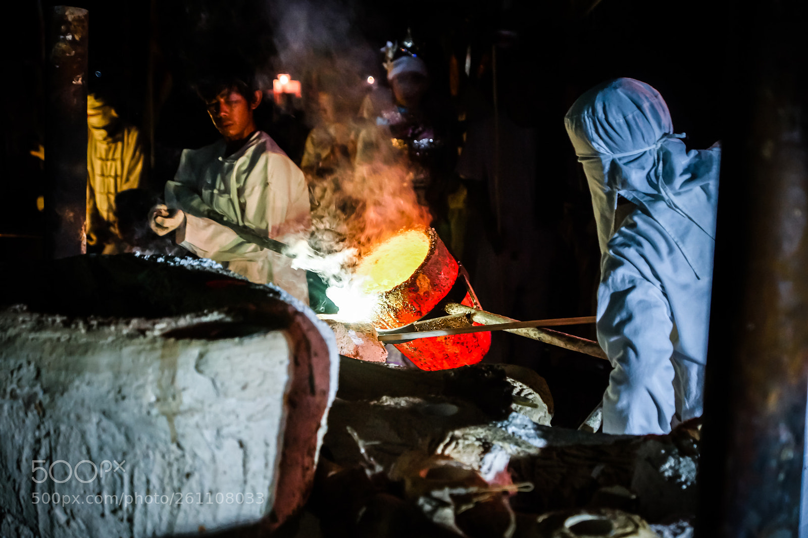 Sony SLT-A77 sample photo. Thonglor ritual 1 photography
