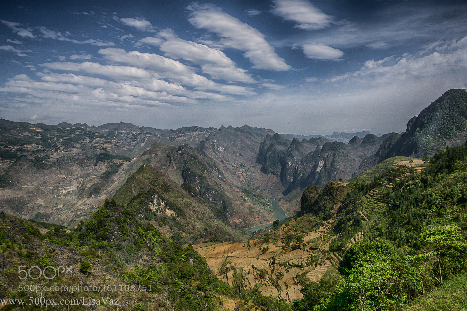 Sony a6000 sample photo. Ma pi leng pass photography