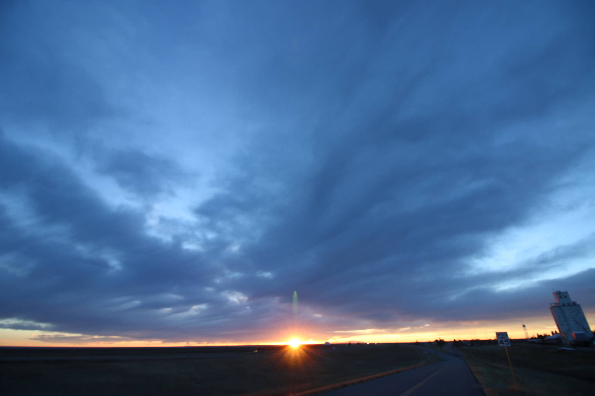 Canon EOS 70D sample photo. Img kans/colo border sunset photography