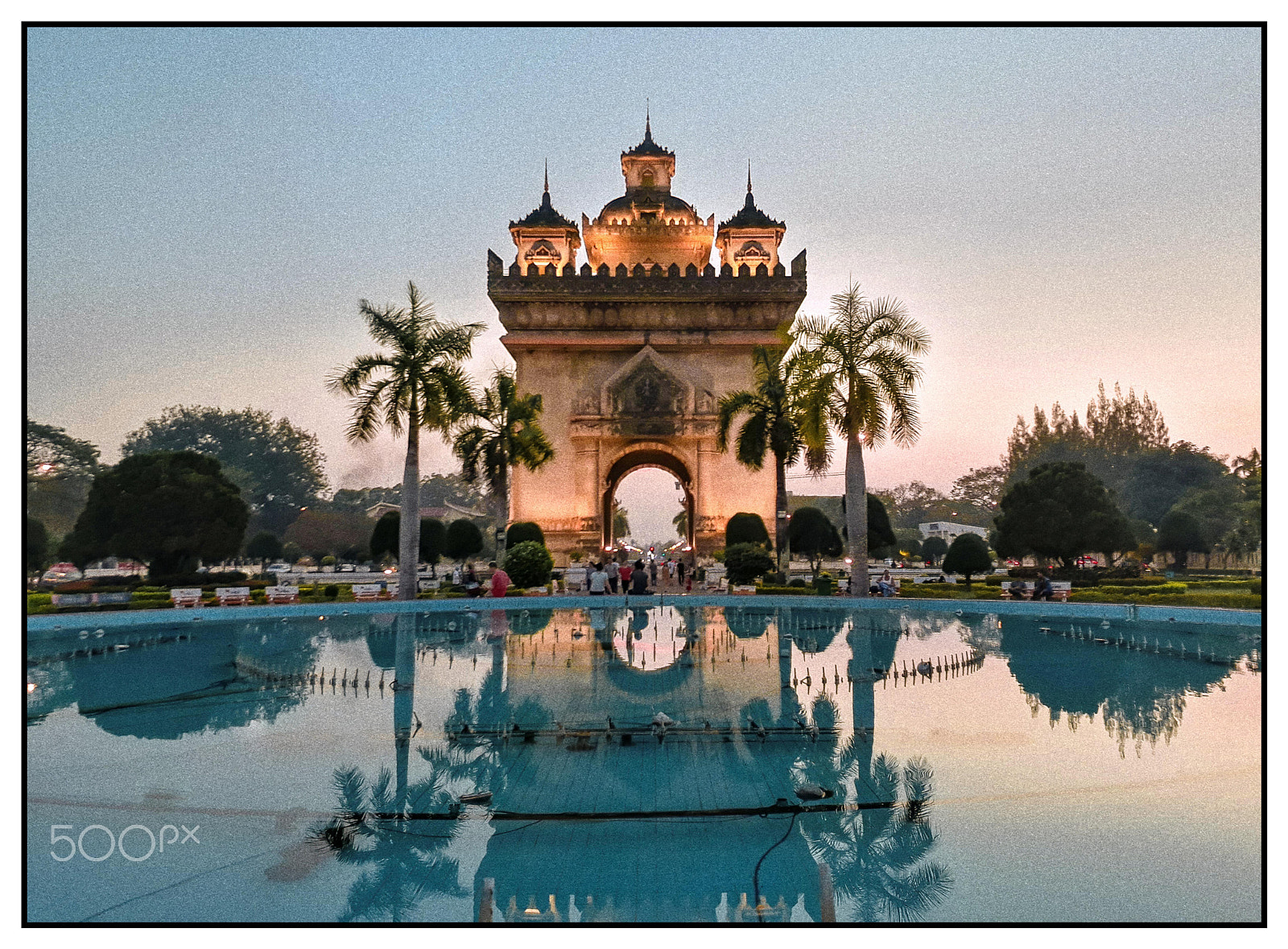 Samsung Galaxy A3(2017) sample photo. Patuxai photography