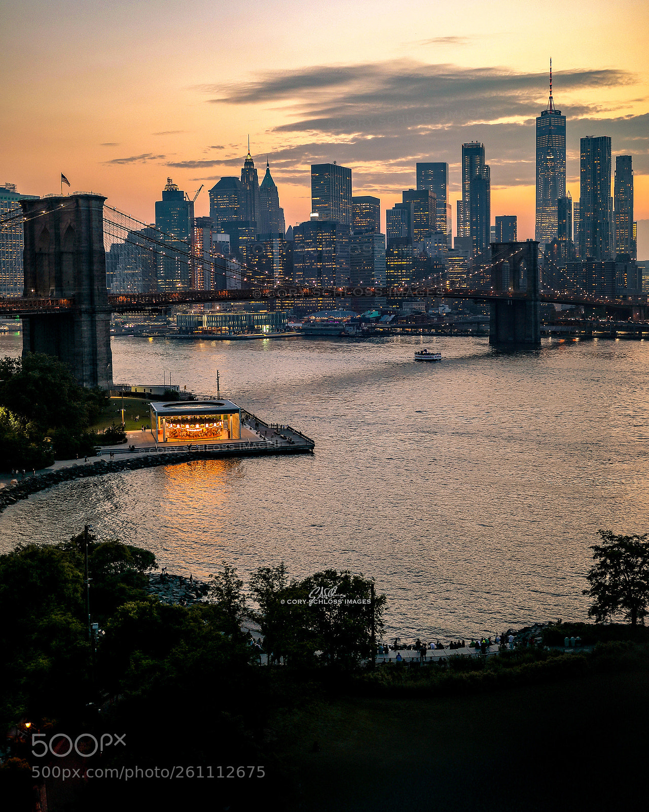 Canon EOS 5D Mark IV sample photo. True colors | nyc photography