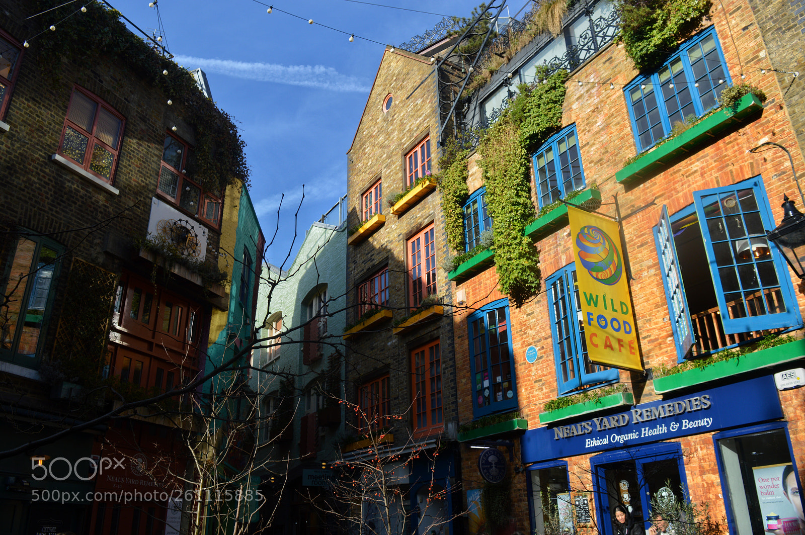Nikon D3200 sample photo. Neal's yard - london photography
