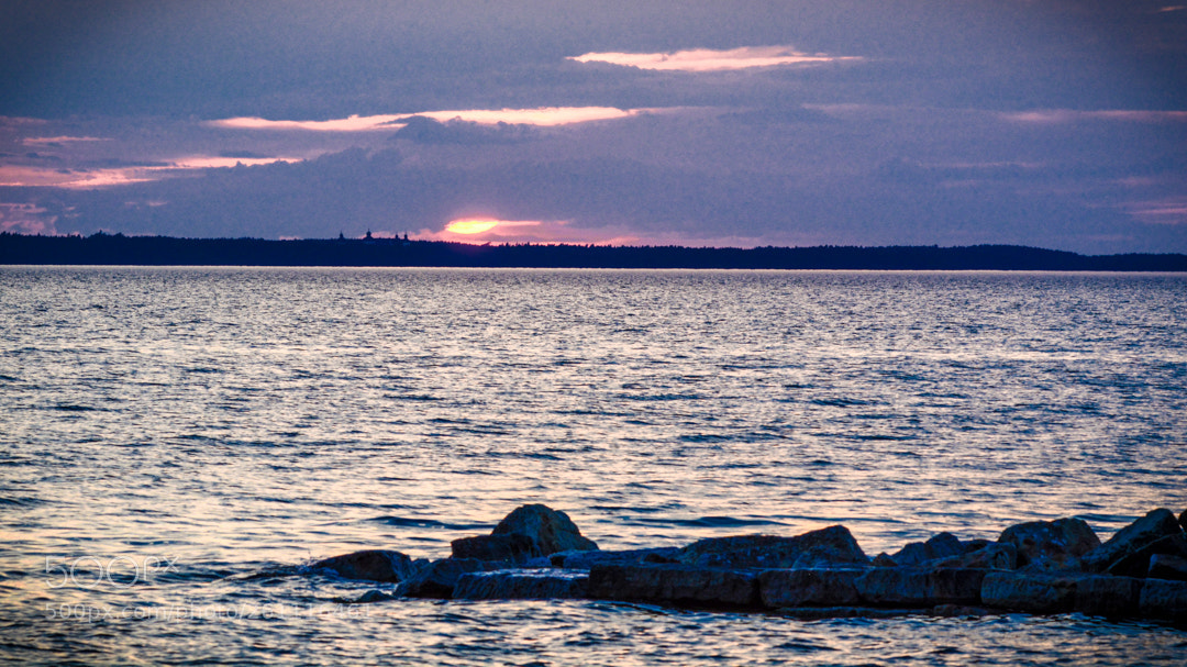 Nikon D5200 sample photo. Sunset over lake v photography