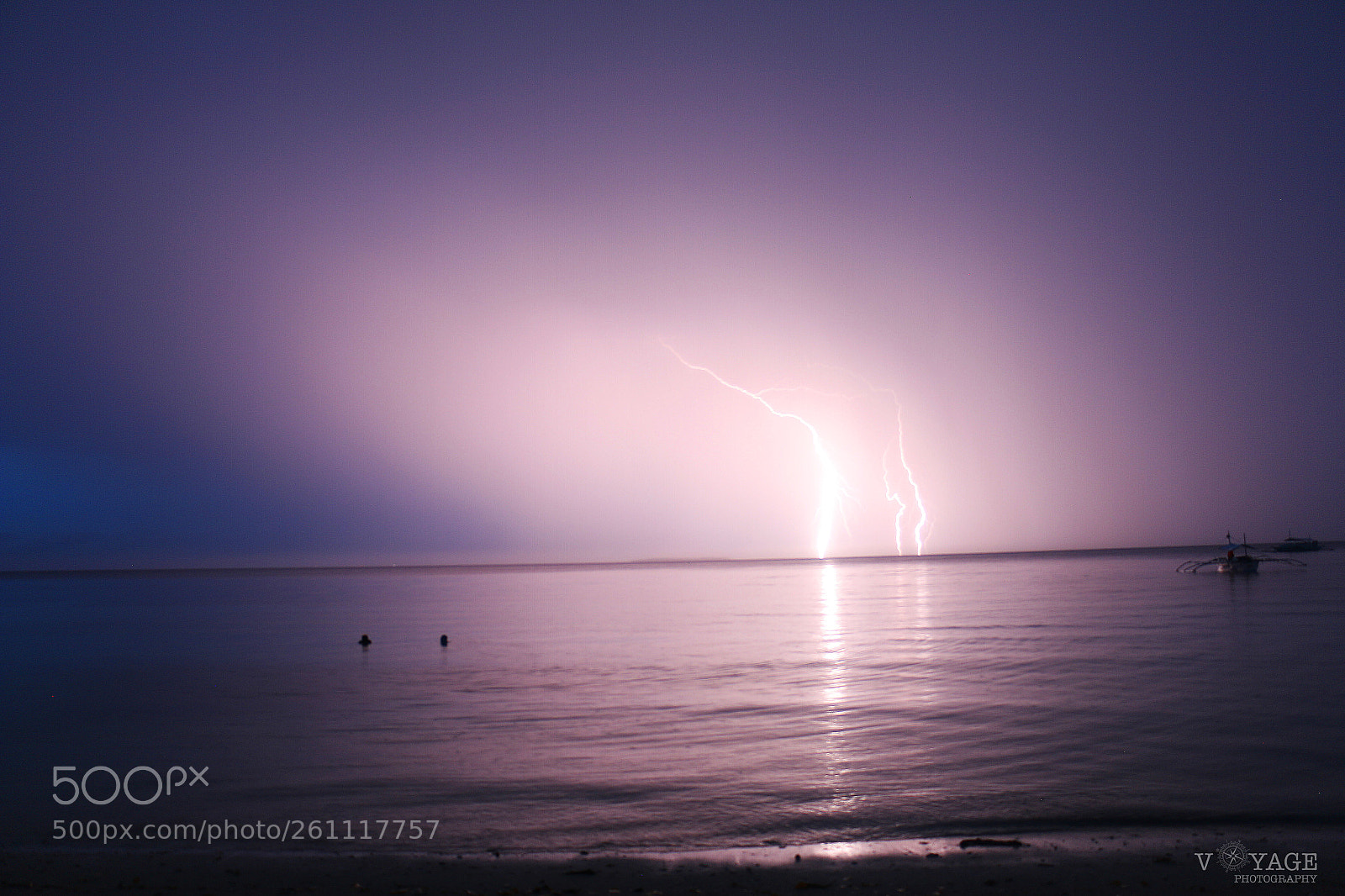 Canon EOS 70D sample photo. Lightning show photography