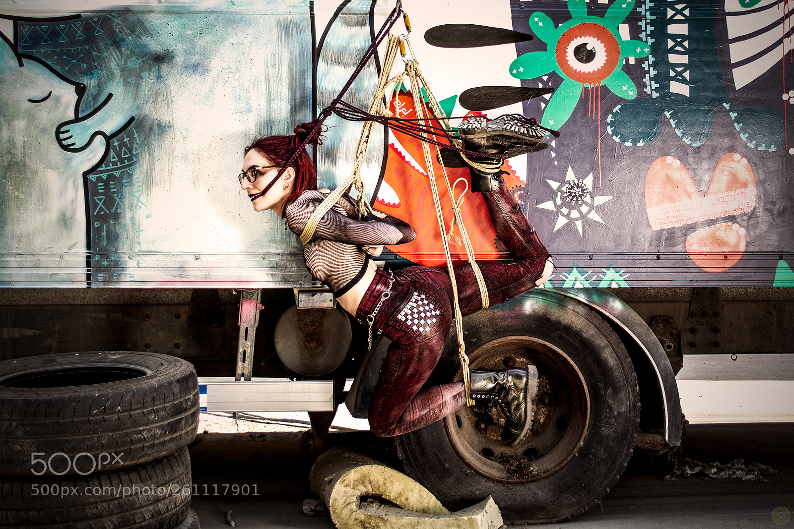 Nikon D5200 sample photo. Hanging by the truck photography