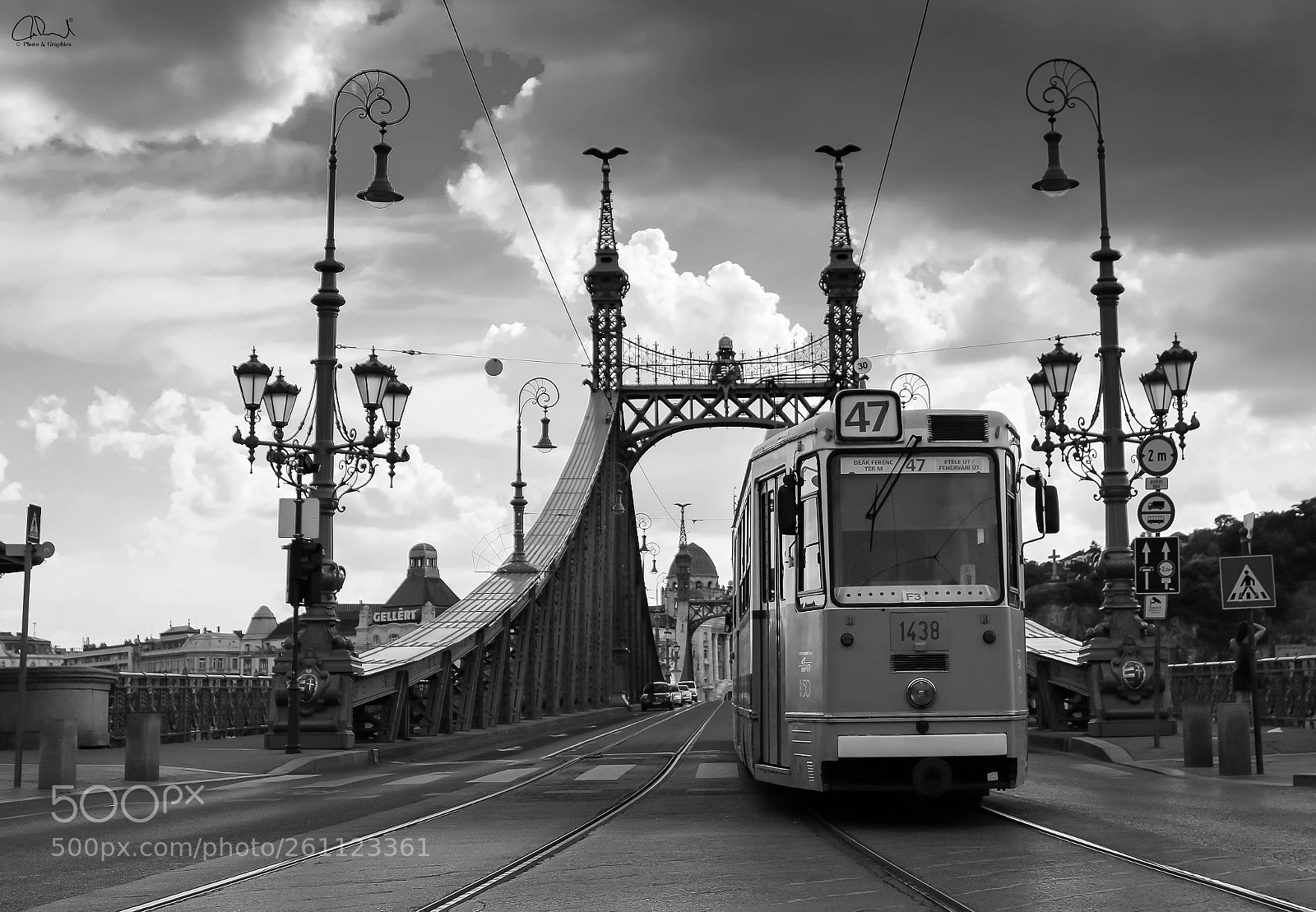 Canon EOS 70D sample photo. Tram in budapest photography