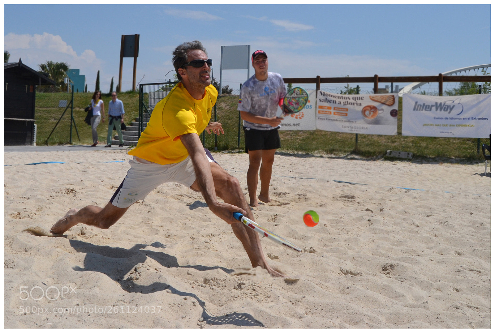Nikon D3100 sample photo. Tenis playa 1 photography