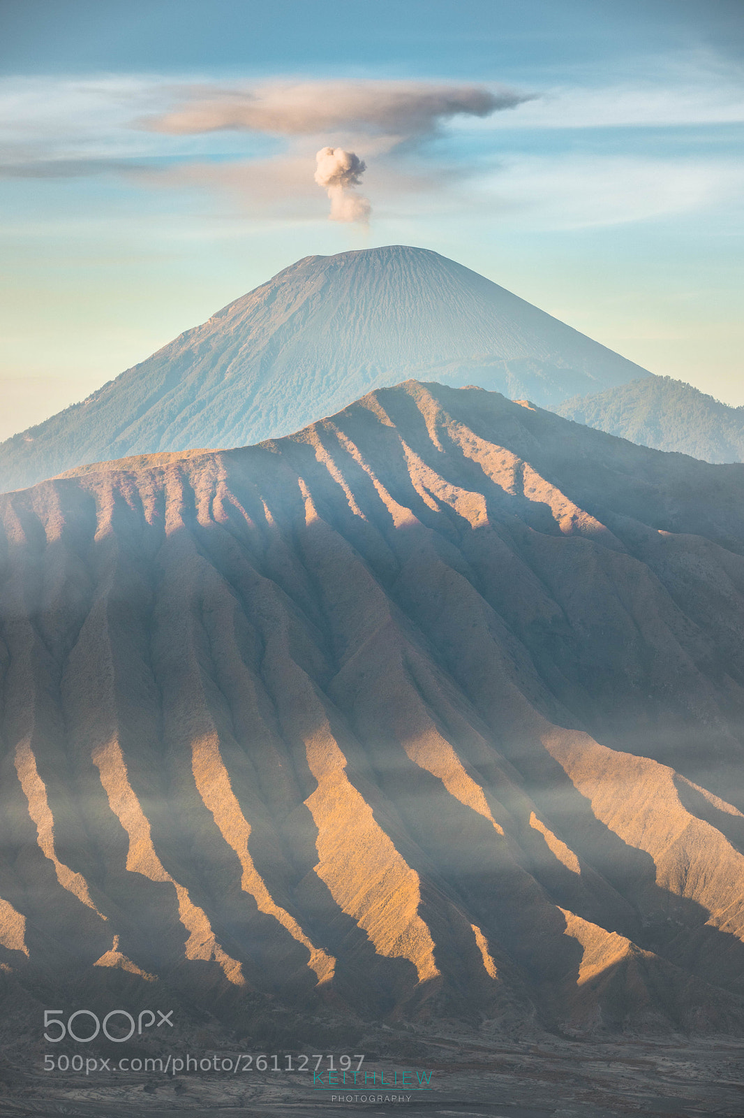 Canon EOS 5D Mark IV sample photo. Mount semeru photography