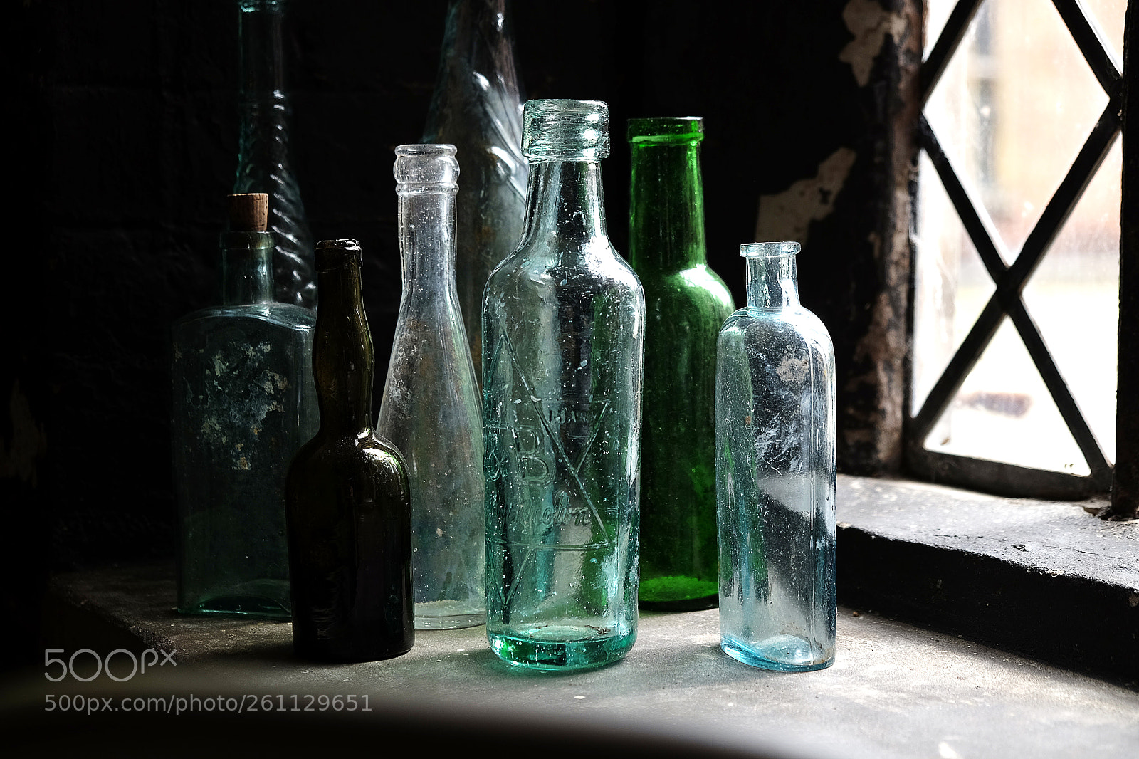 Fujifilm X-T1 sample photo. Vintage glass photography
