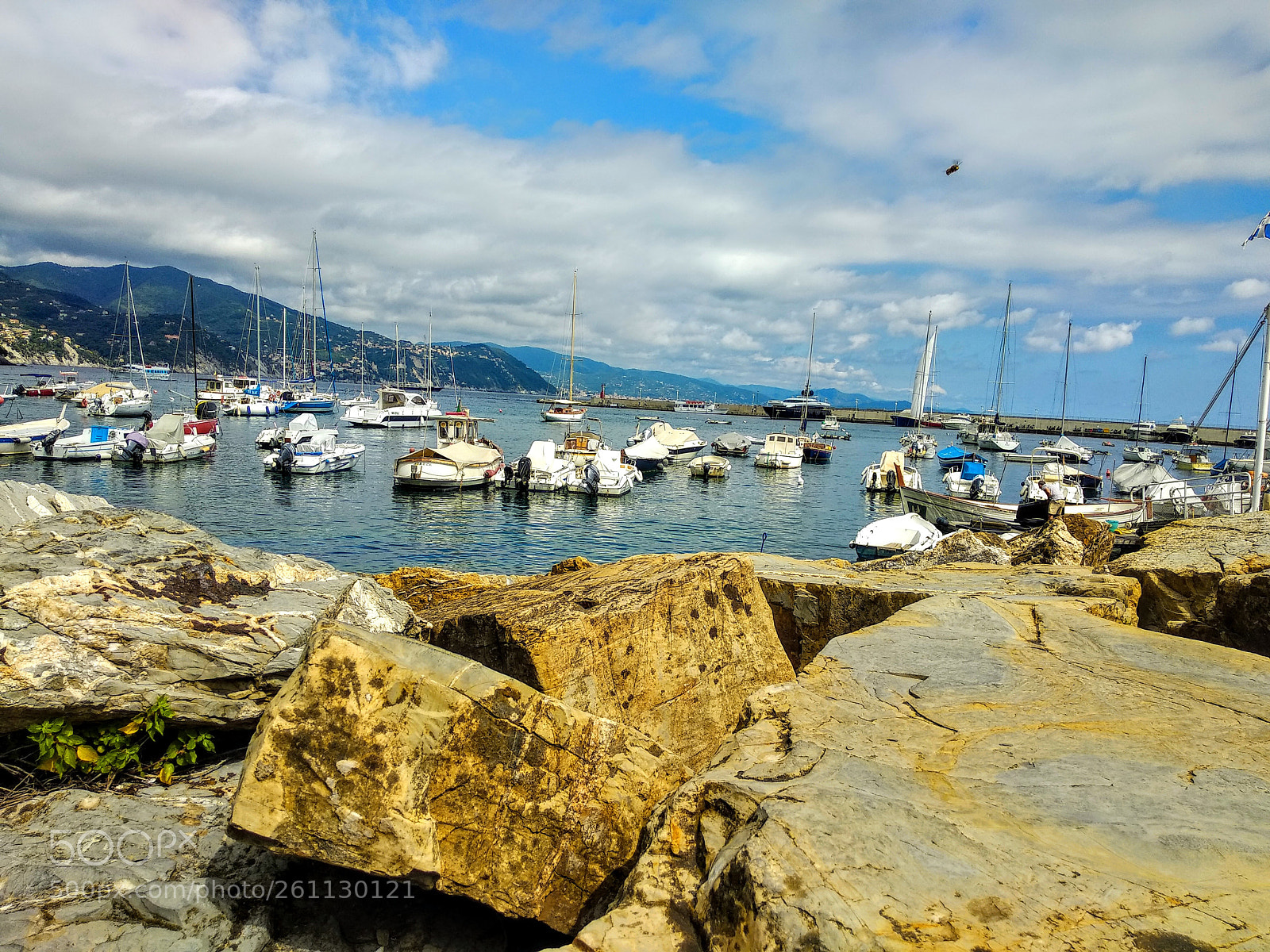 Xiaomi Mi A1 sample photo. Boats, coastline photography