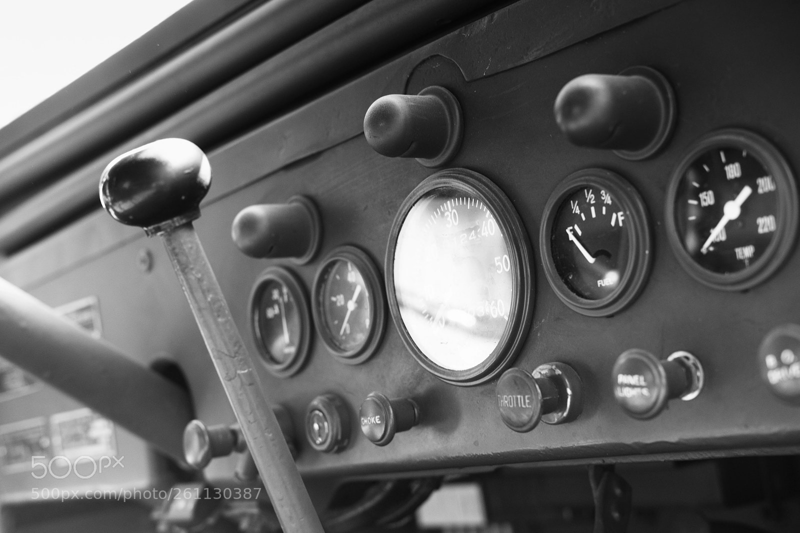 Fujifilm X-T2 sample photo. Dashboard 1945 photography