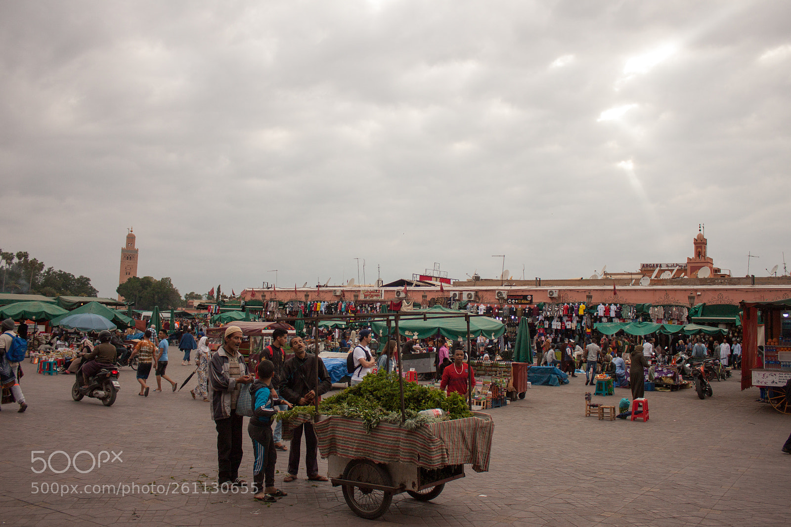 Canon EOS 500D (EOS Rebel T1i / EOS Kiss X3) sample photo. Marrakech morocco photography