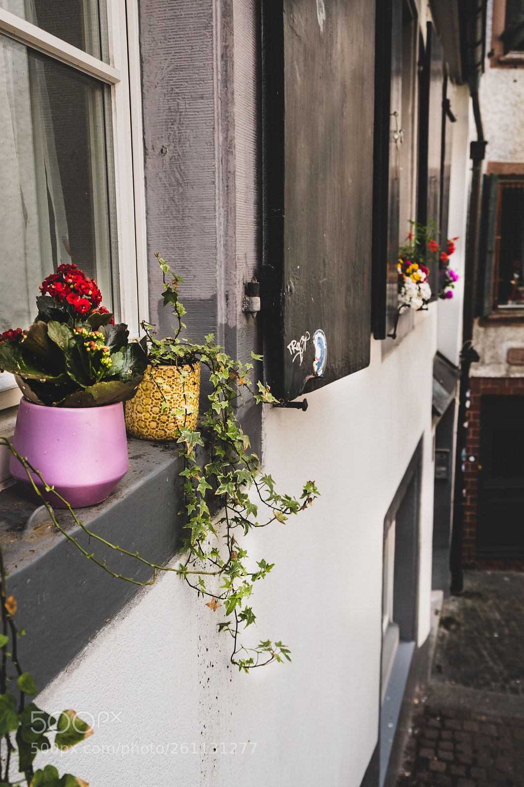 Fujifilm X-T20 sample photo. Basel streets, cozy switzerland photography
