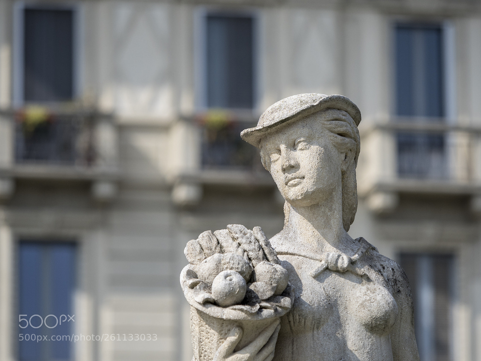 Olympus OM-D E-M5 II sample photo. Citylife in milan at photography