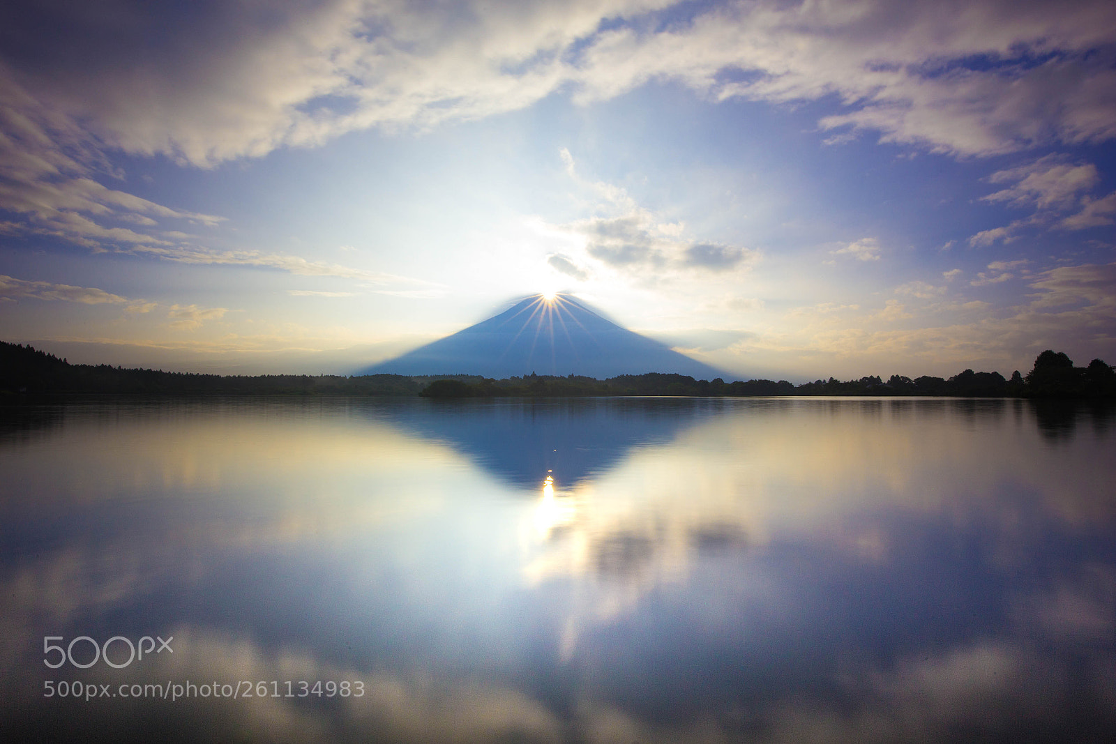 Canon EOS 6D sample photo. Mt.fuji reflection from tanuki photography