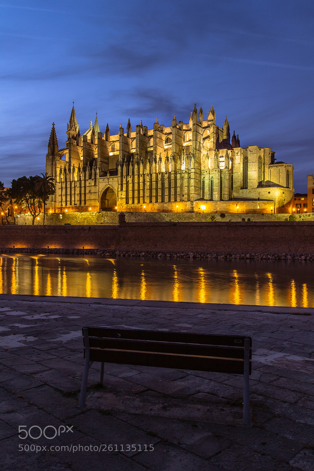 Canon EOS 60D sample photo. Blue hour at the photography