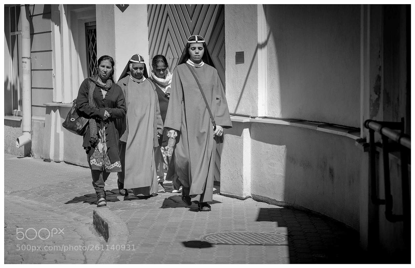 Fujifilm X-T20 sample photo. Nuns on the run photography
