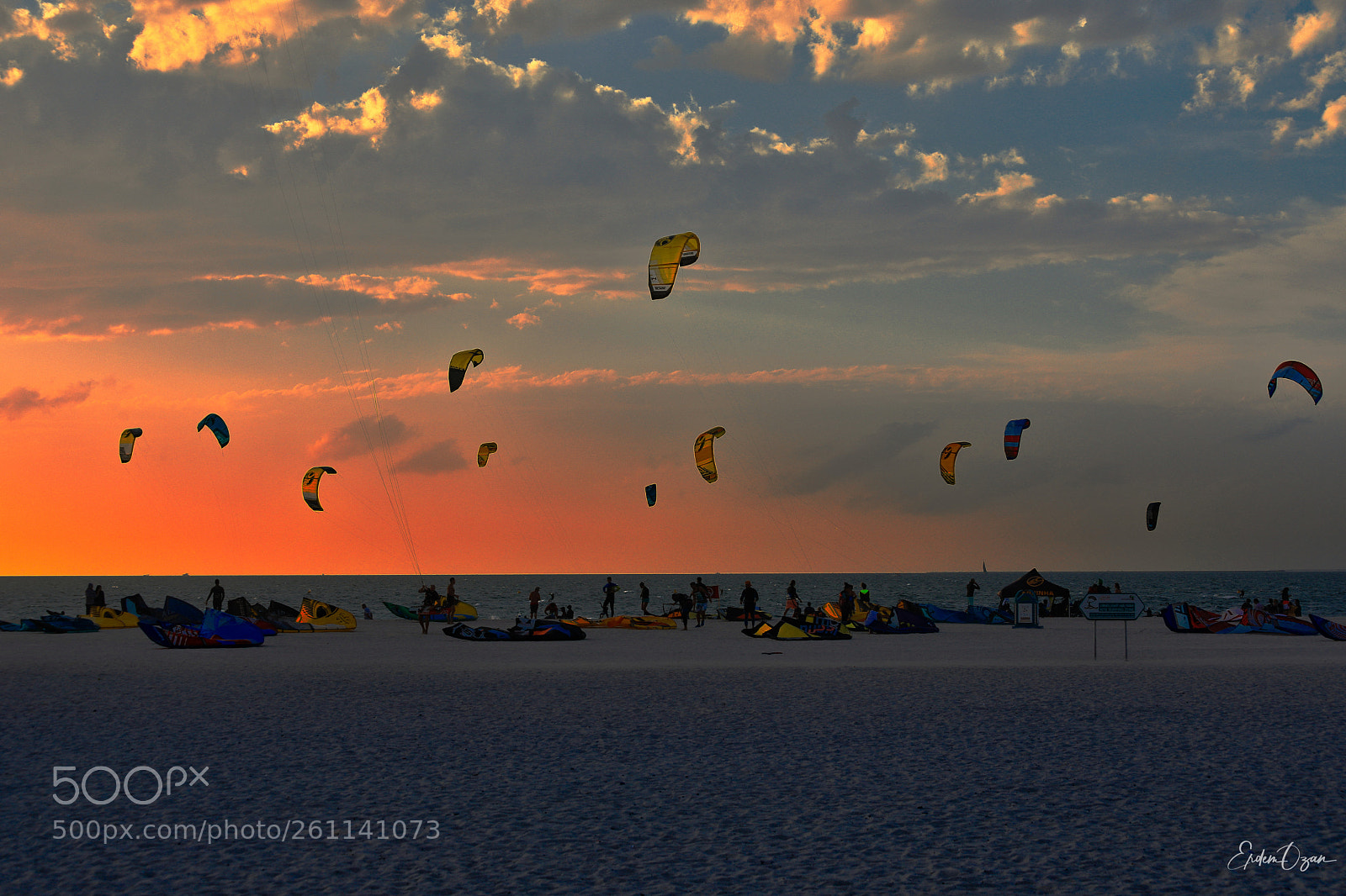 Canon EOS 5D Mark IV sample photo. Kite beach photography
