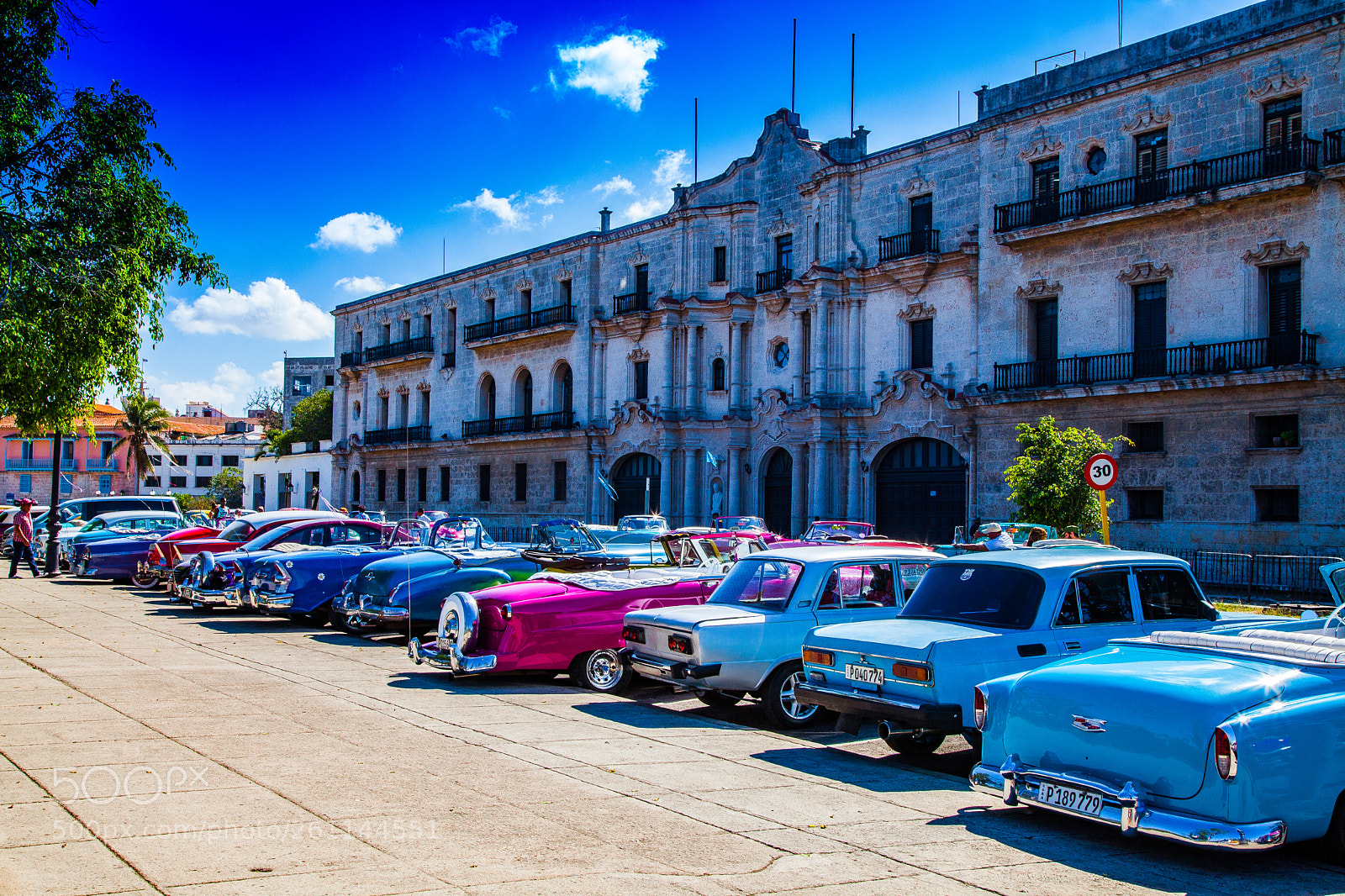 Canon EOS 5D Mark II sample photo. Magnificent vintage cars photography