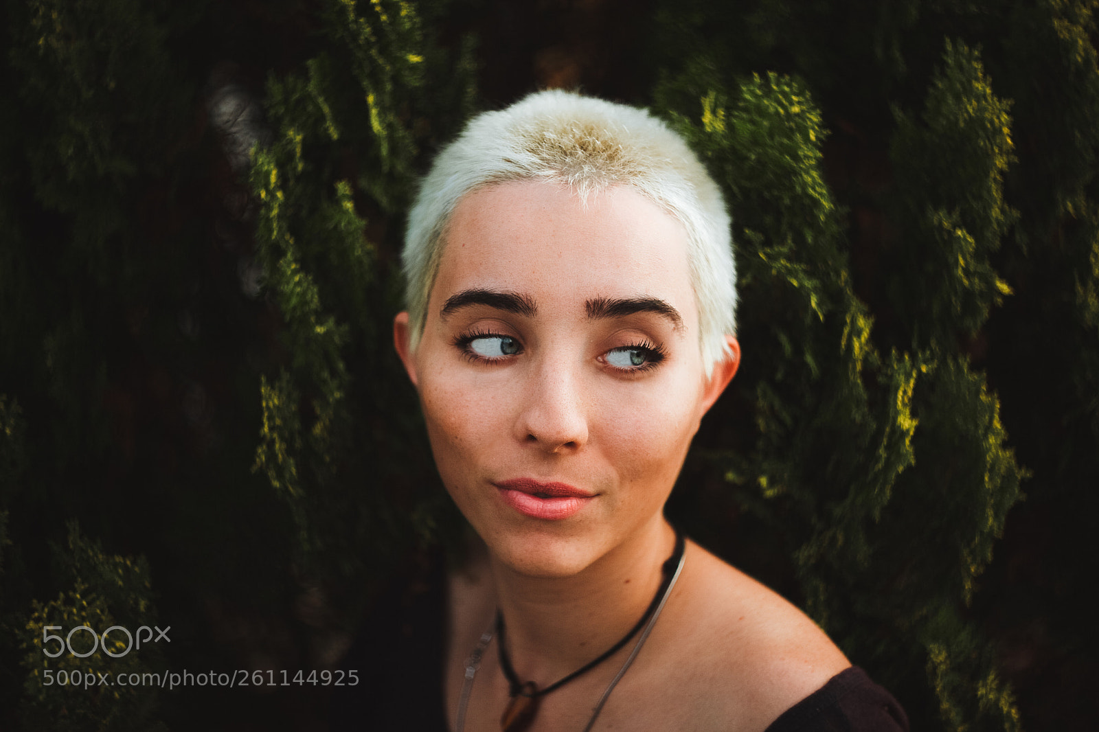 Canon EOS 5D Mark II sample photo. Anita's moment photography