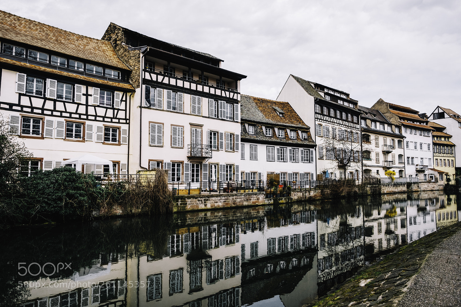 Fujifilm X-T2 sample photo. Petit france photography