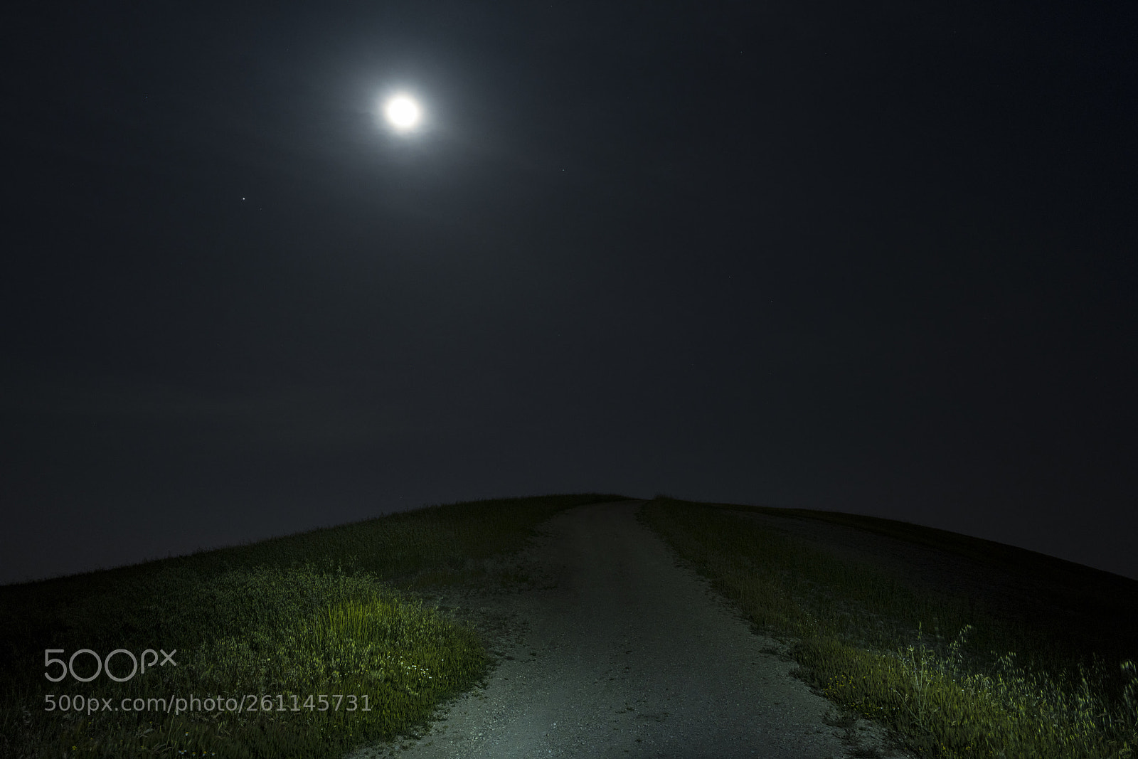 Sony a7R II sample photo. Night photography