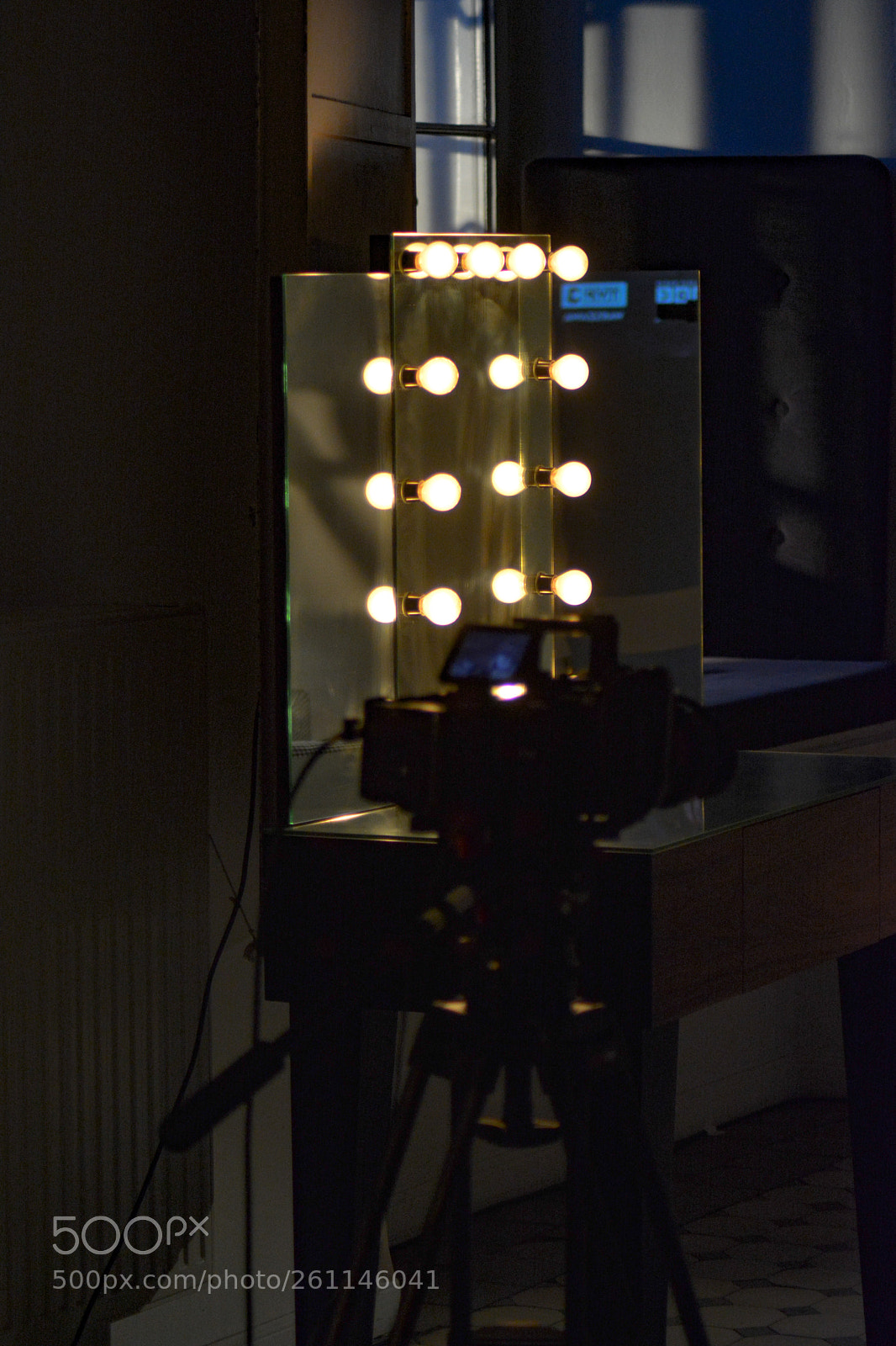 Nikon D5200 sample photo. Light photography