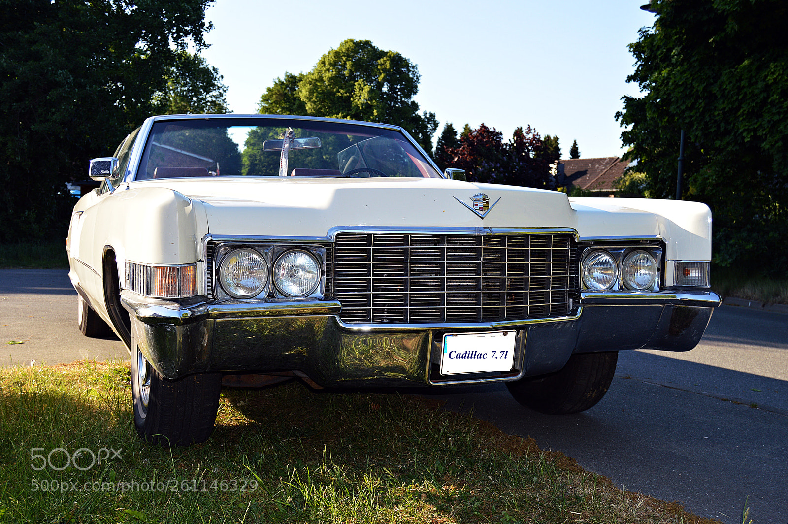 Nikon D3200 sample photo. Cadillac 7.7 liter photography