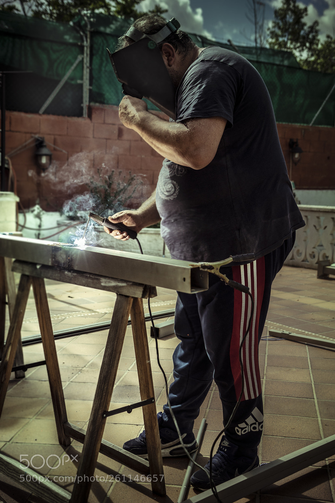 Sony a7 sample photo. Man at work photography