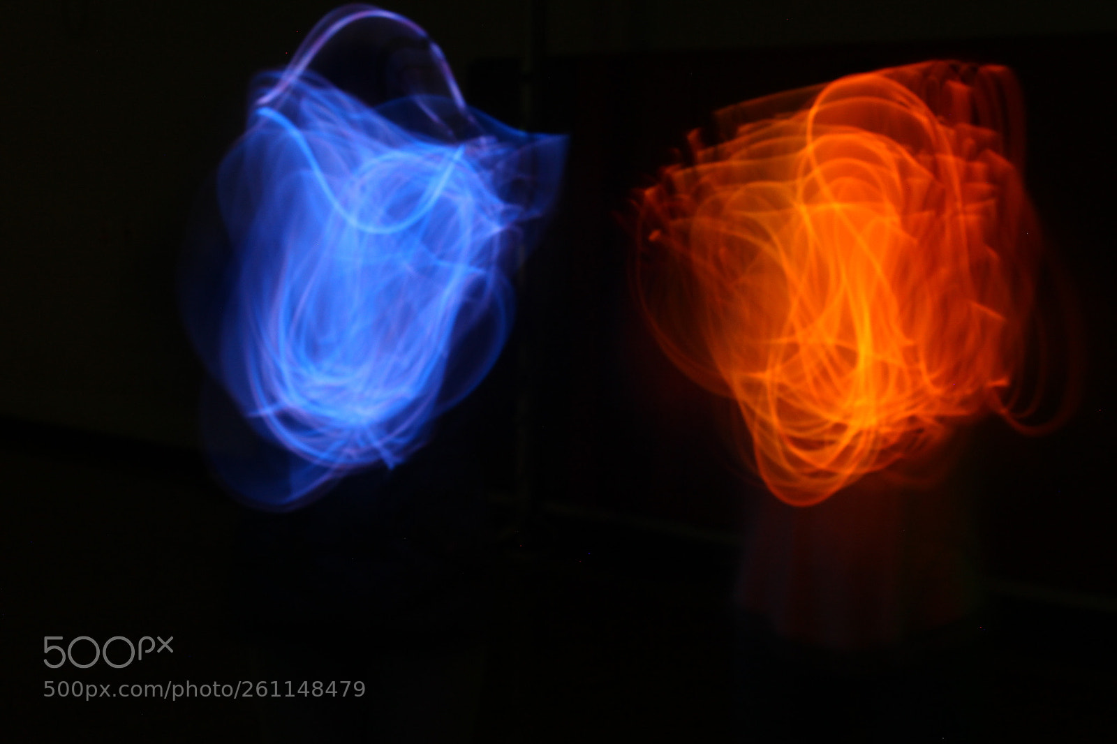 Canon EOS 1200D (EOS Rebel T5 / EOS Kiss X70 / EOS Hi) sample photo. Light painting photography