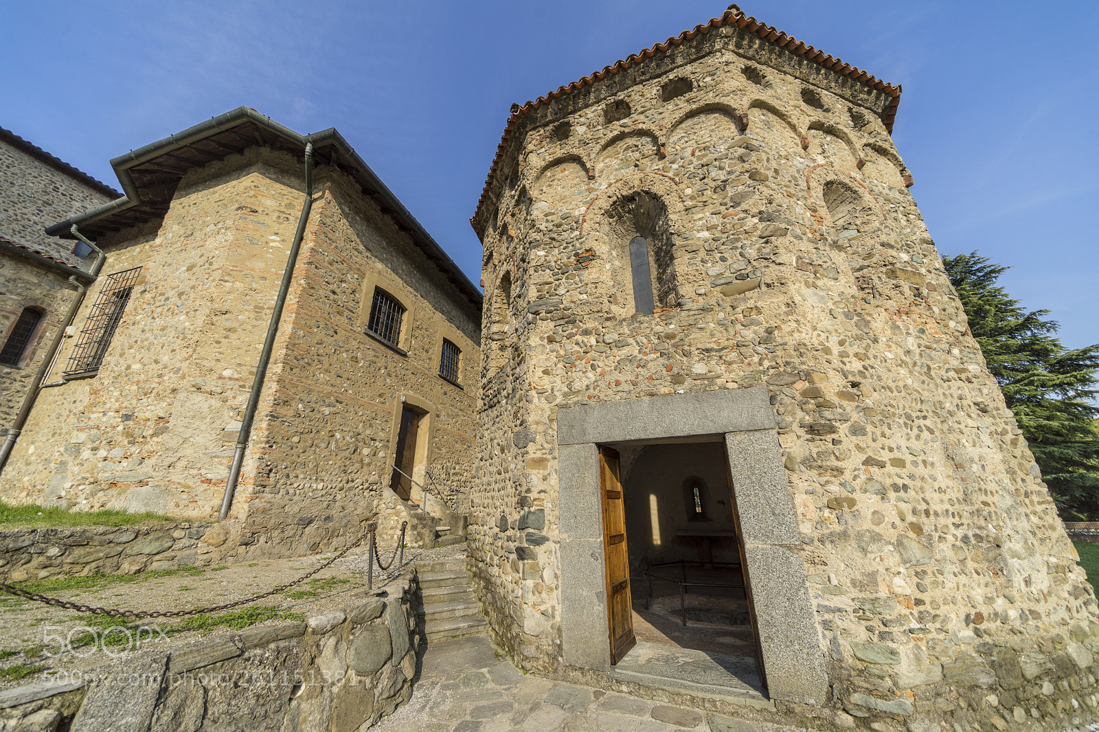 Sony a7 II sample photo. Agliate brianza italy historic photography