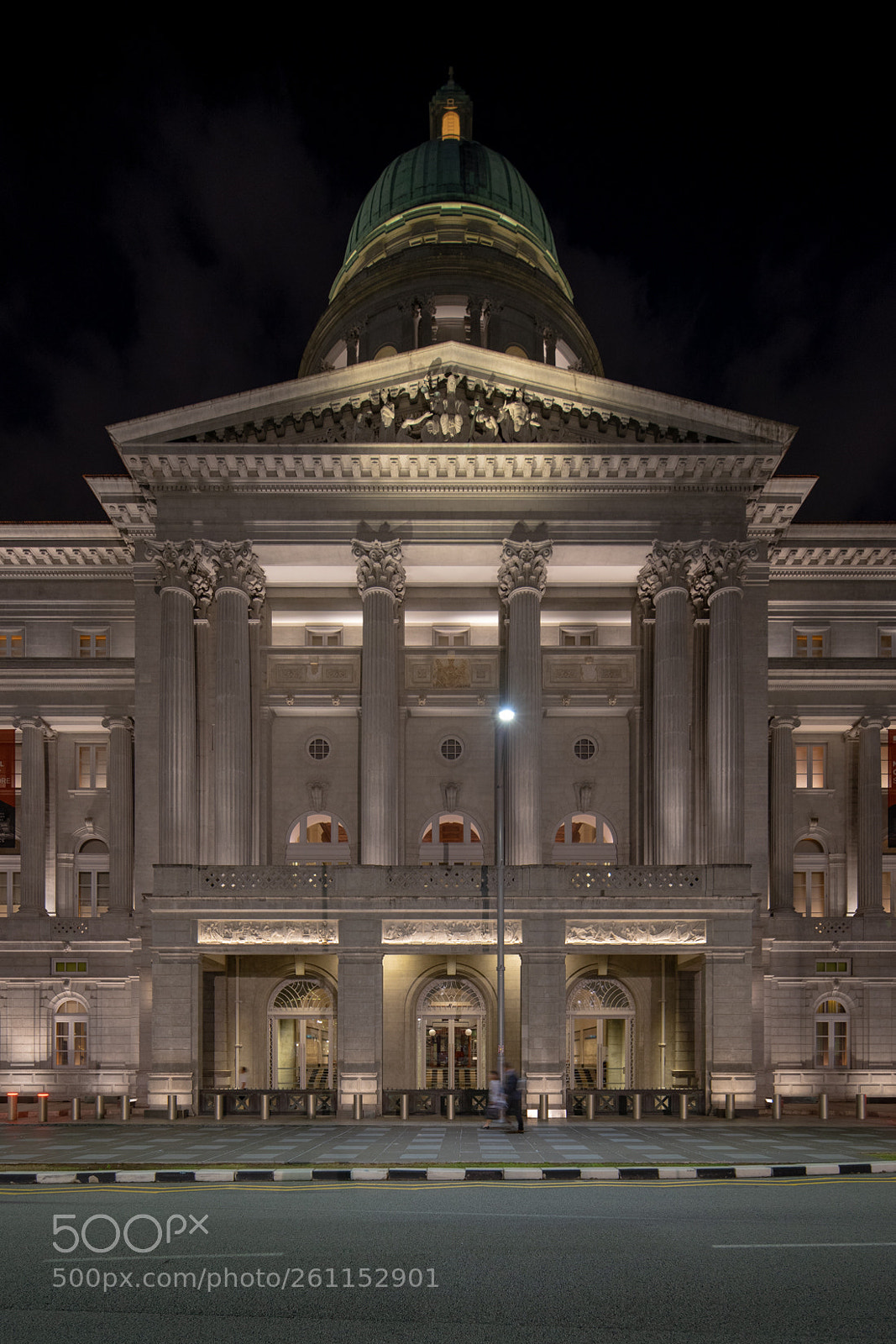 Sony a7 II sample photo. Old supreme court photography