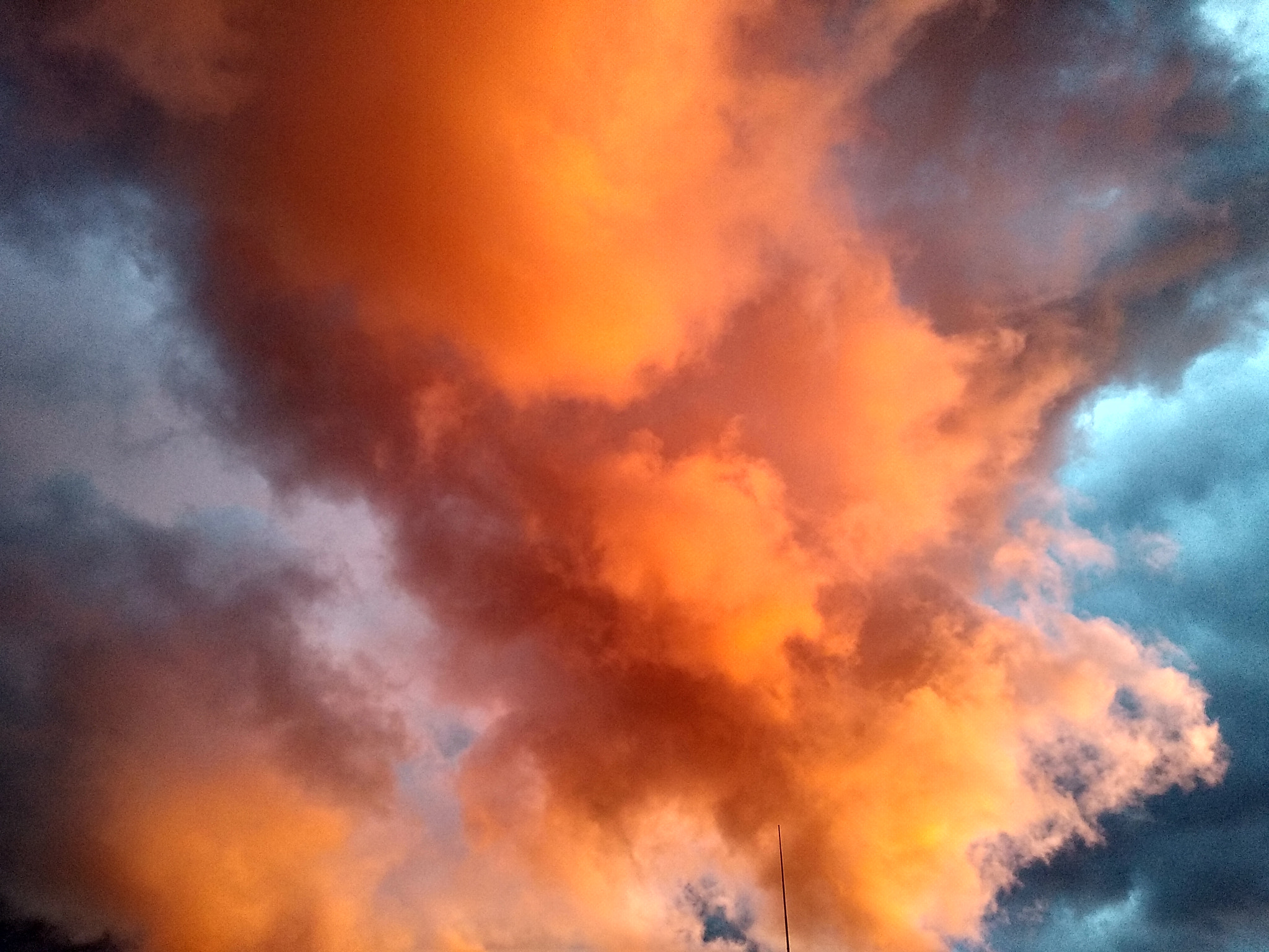 Xiaomi Redmi 5 sample photo. Sky, clouds, sunset photography