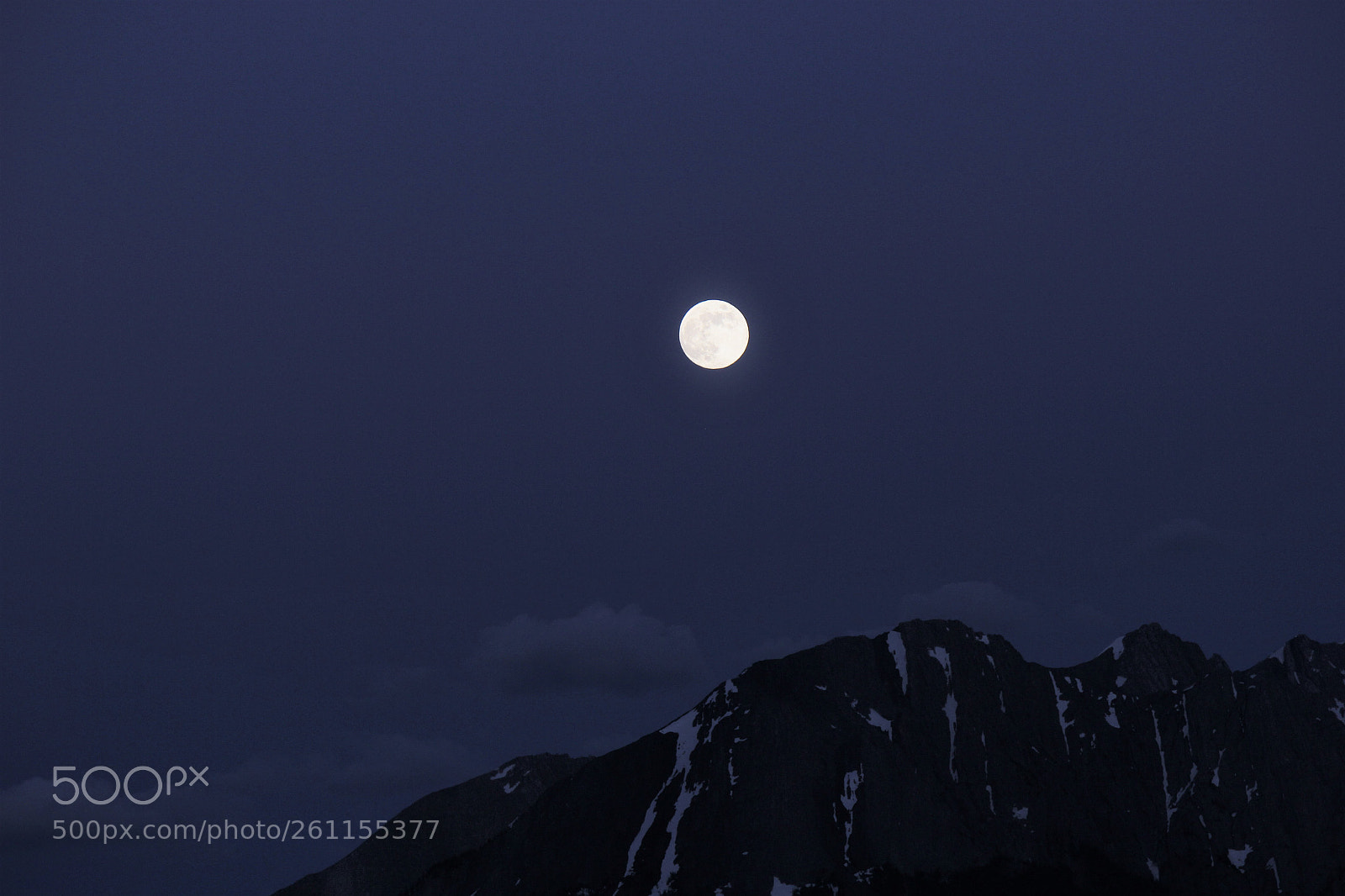 Canon EOS 550D (EOS Rebel T2i / EOS Kiss X4) sample photo. Full moon.. photography