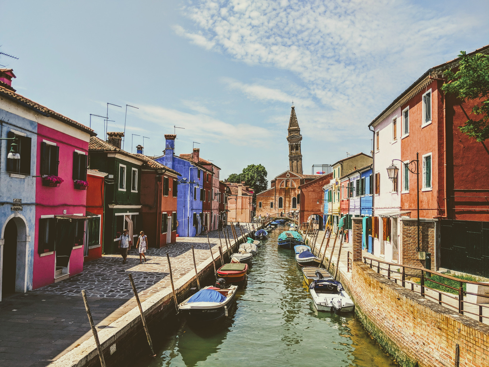 Google Pixel 2 XL sample photo. Burano photography