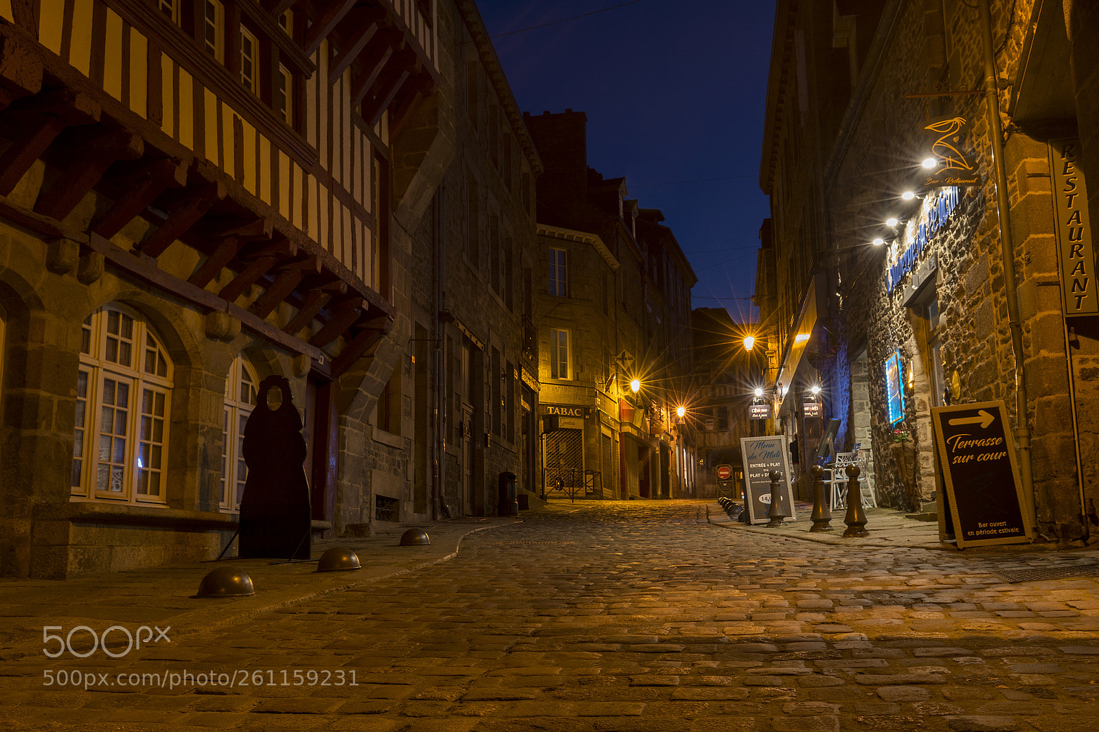 Sony a7 II sample photo. Dinan by night photography