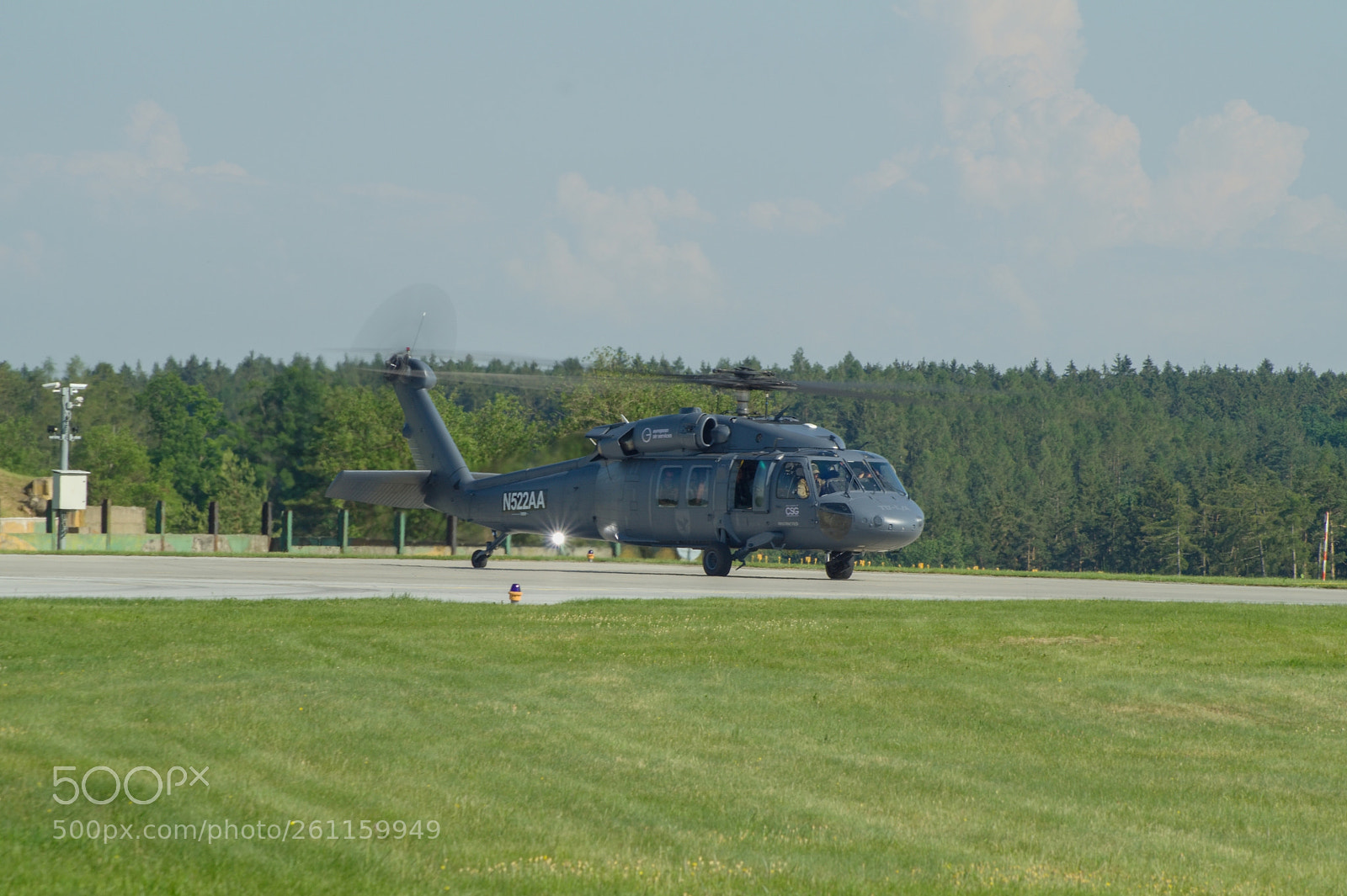 Sony SLT-A58 sample photo. Uh-60a n522aa photography