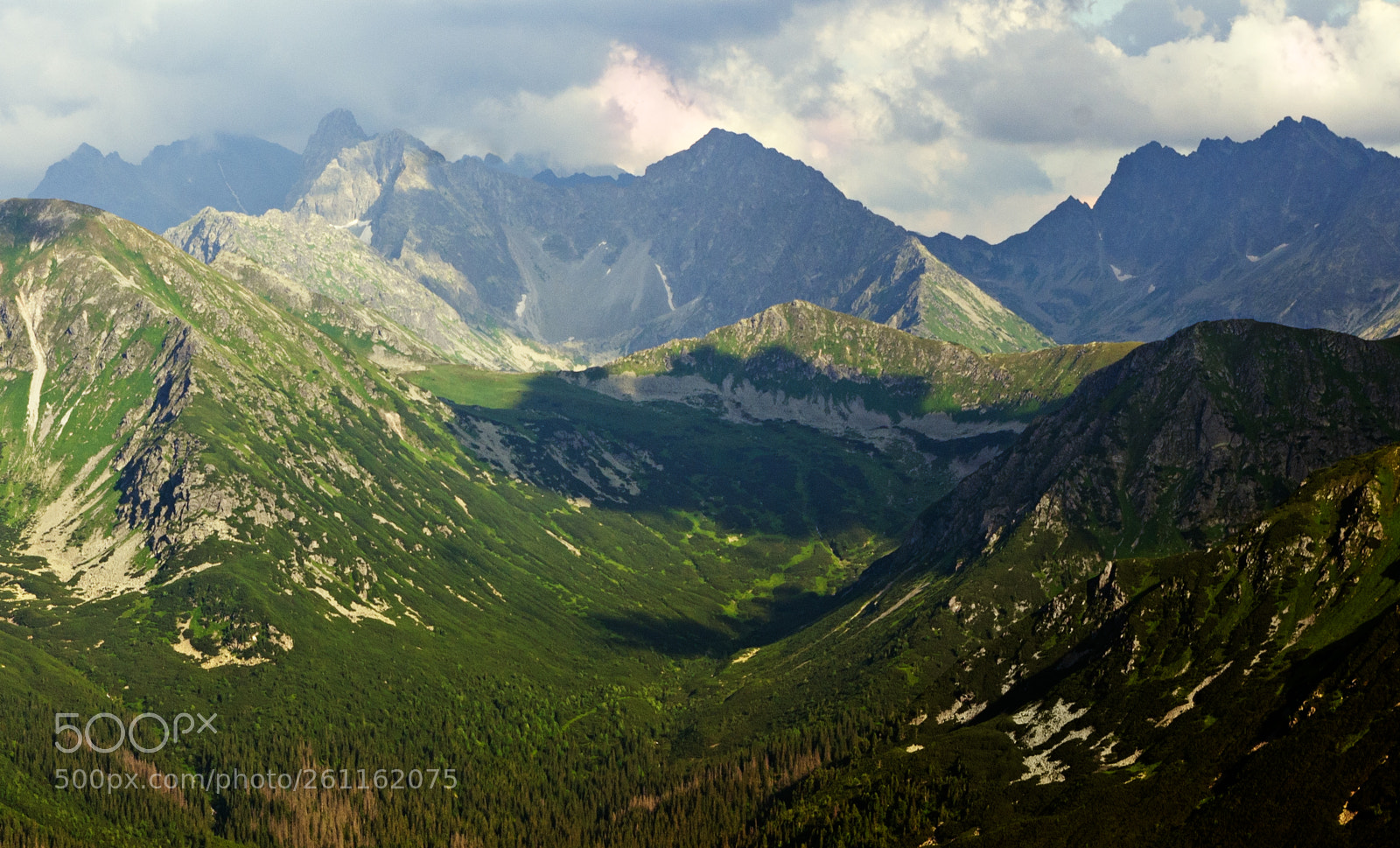 Pentax K-r sample photo. Clouds over tatras... photography