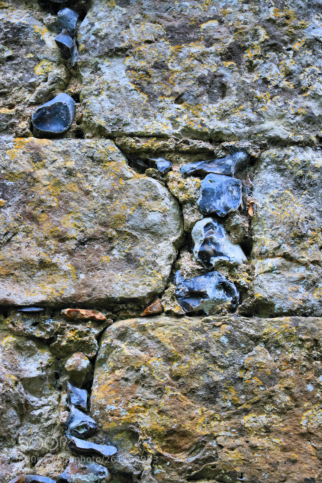 Canon EOS 750D (EOS Rebel T6i / EOS Kiss X8i) sample photo. Flint and stone wall photography