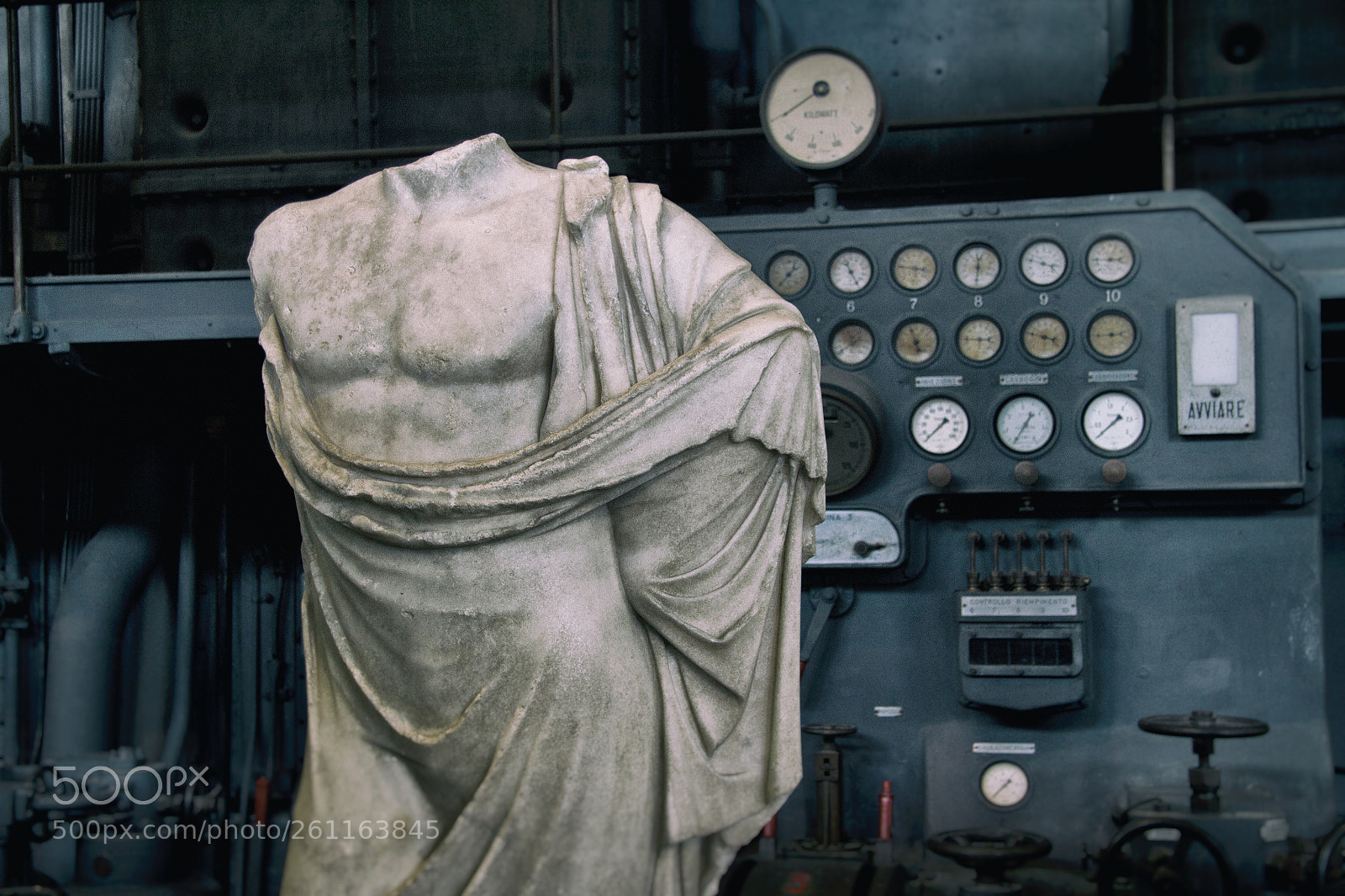 Canon EOS 7D sample photo. Fugit irreparabile tempus photography