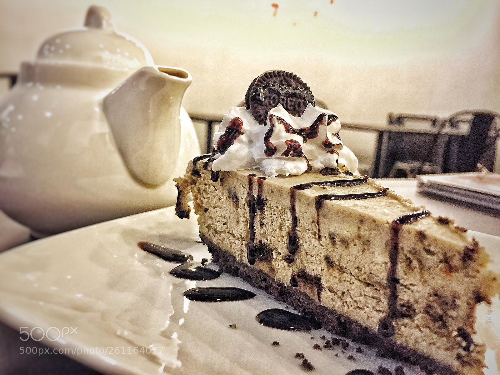 Apple iPhone 6 sample photo. Oreo cheesecake  photography