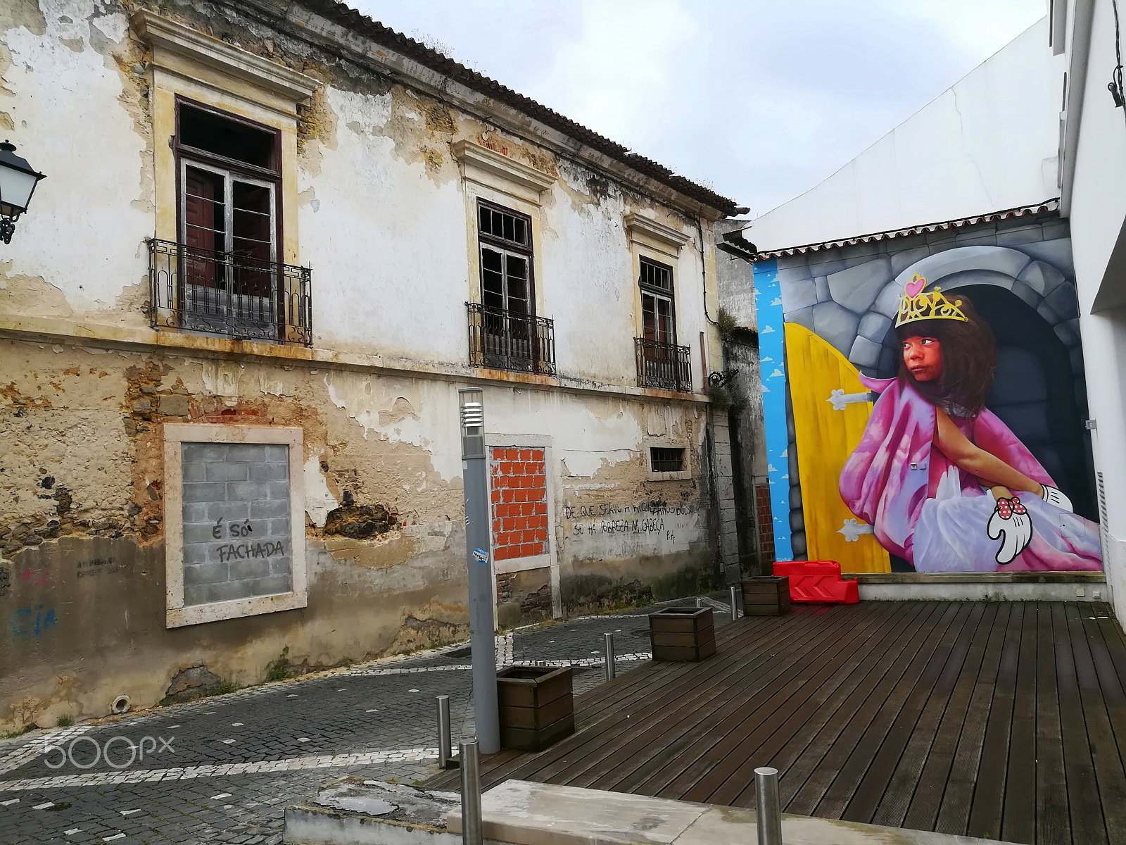 HUAWEI honor 6x sample photo. Abandoned photography
