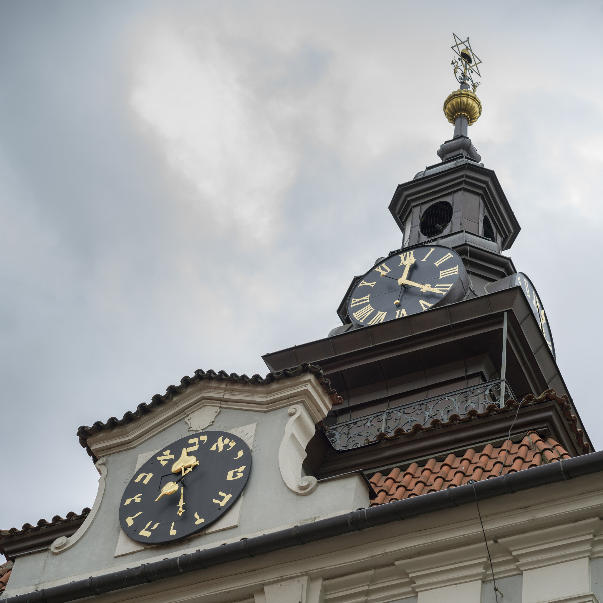 Hasselblad X1D-50c sample photo. Hebrew clock at jewish town hall, jewish quarter, prague, czech photography