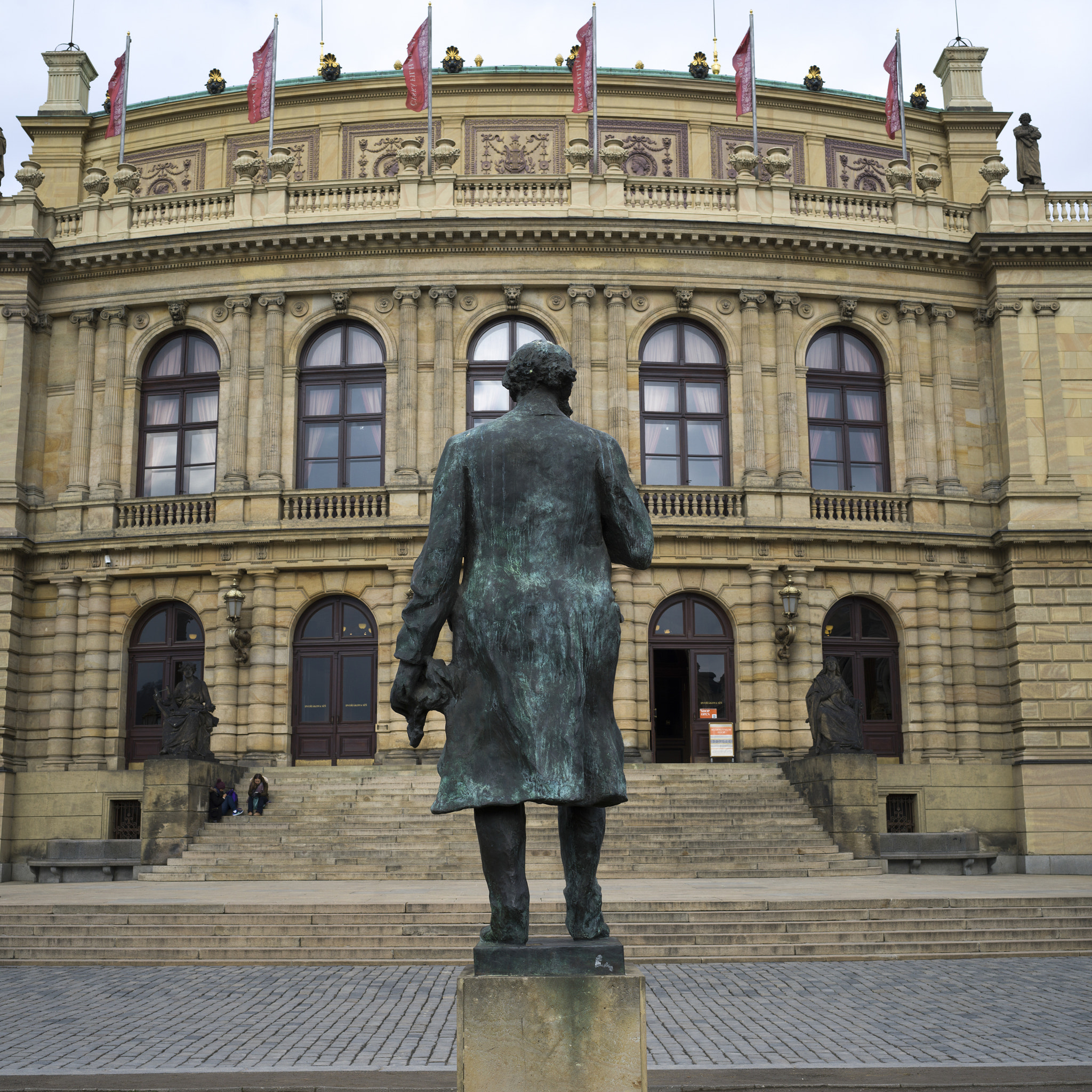 Hasselblad X1D-50c sample photo. Statue in front of a building, prague, czech republic photography