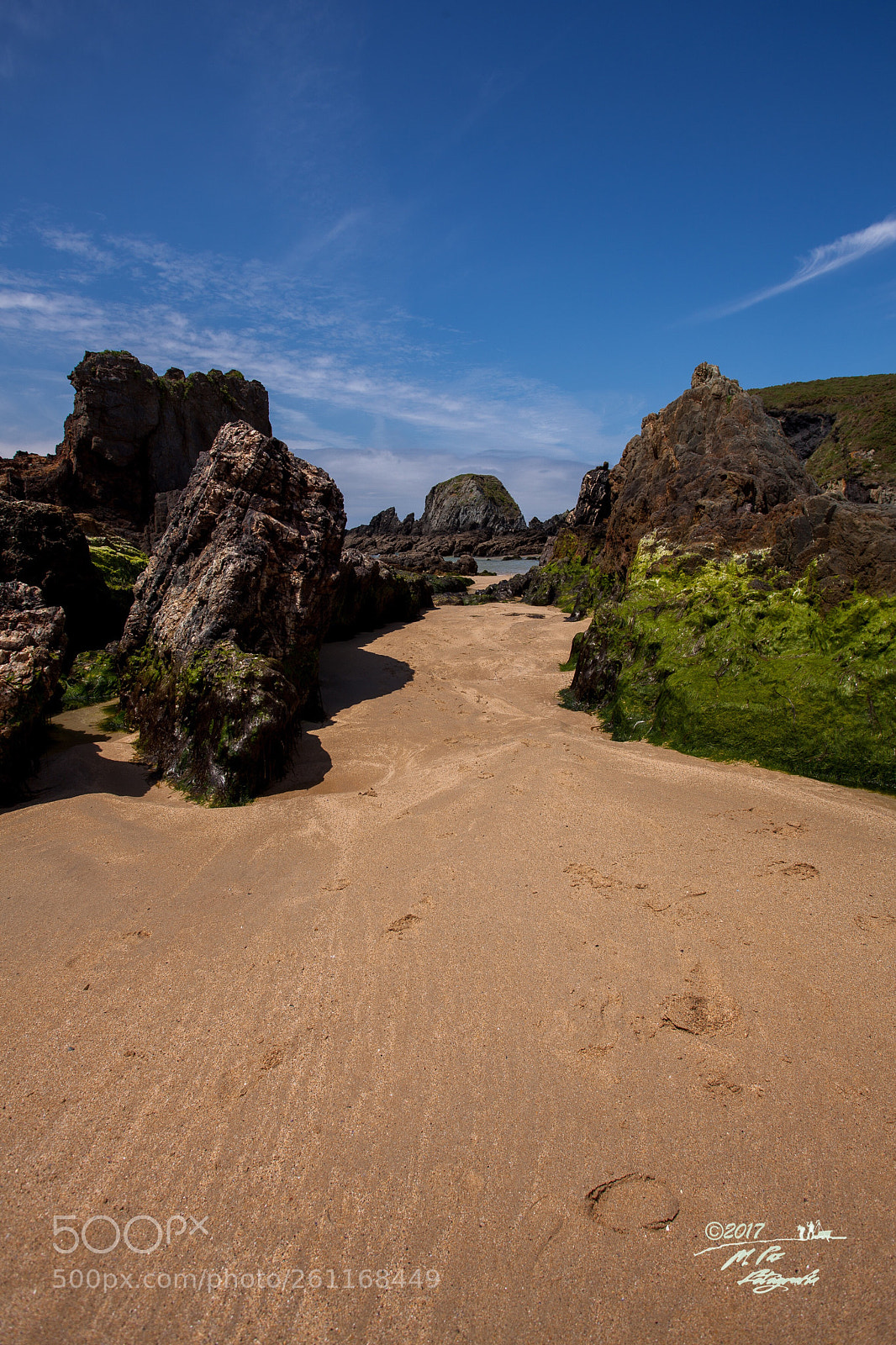 Canon EOS 5D Mark II sample photo. Rocks at the beach photography