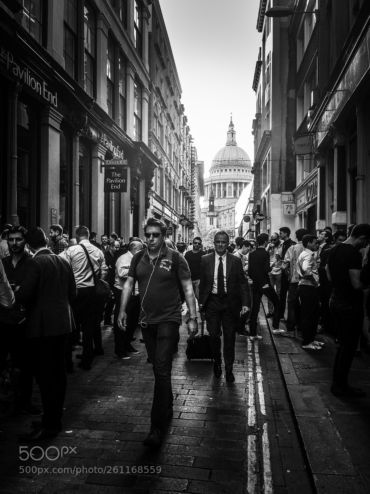 Apple iPhone SE sample photo. St. paul's and the photography