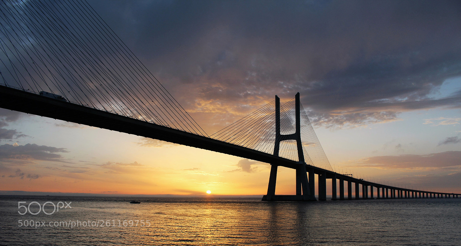Canon EOS 100D (EOS Rebel SL1 / EOS Kiss X7) sample photo. Sunrise na ponte vasco photography