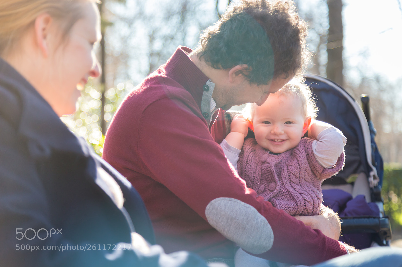 Canon EOS 6D sample photo. Young family with cheerful photography
