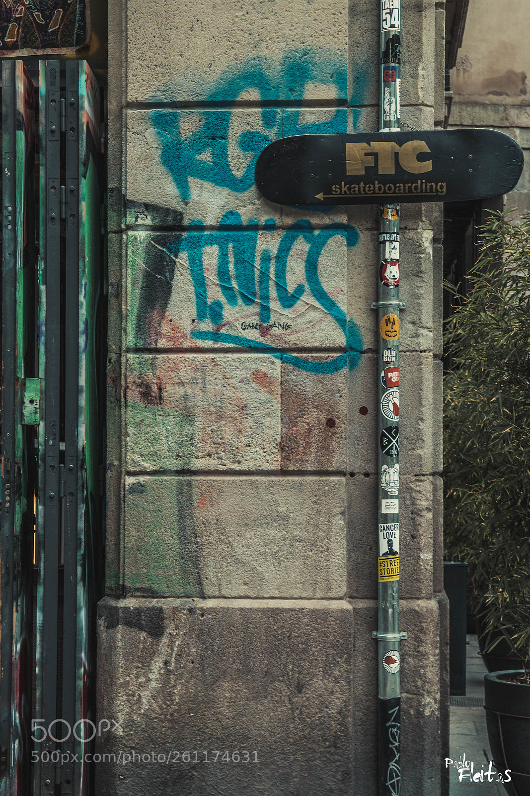 Canon EOS 70D sample photo. Cartel photography
